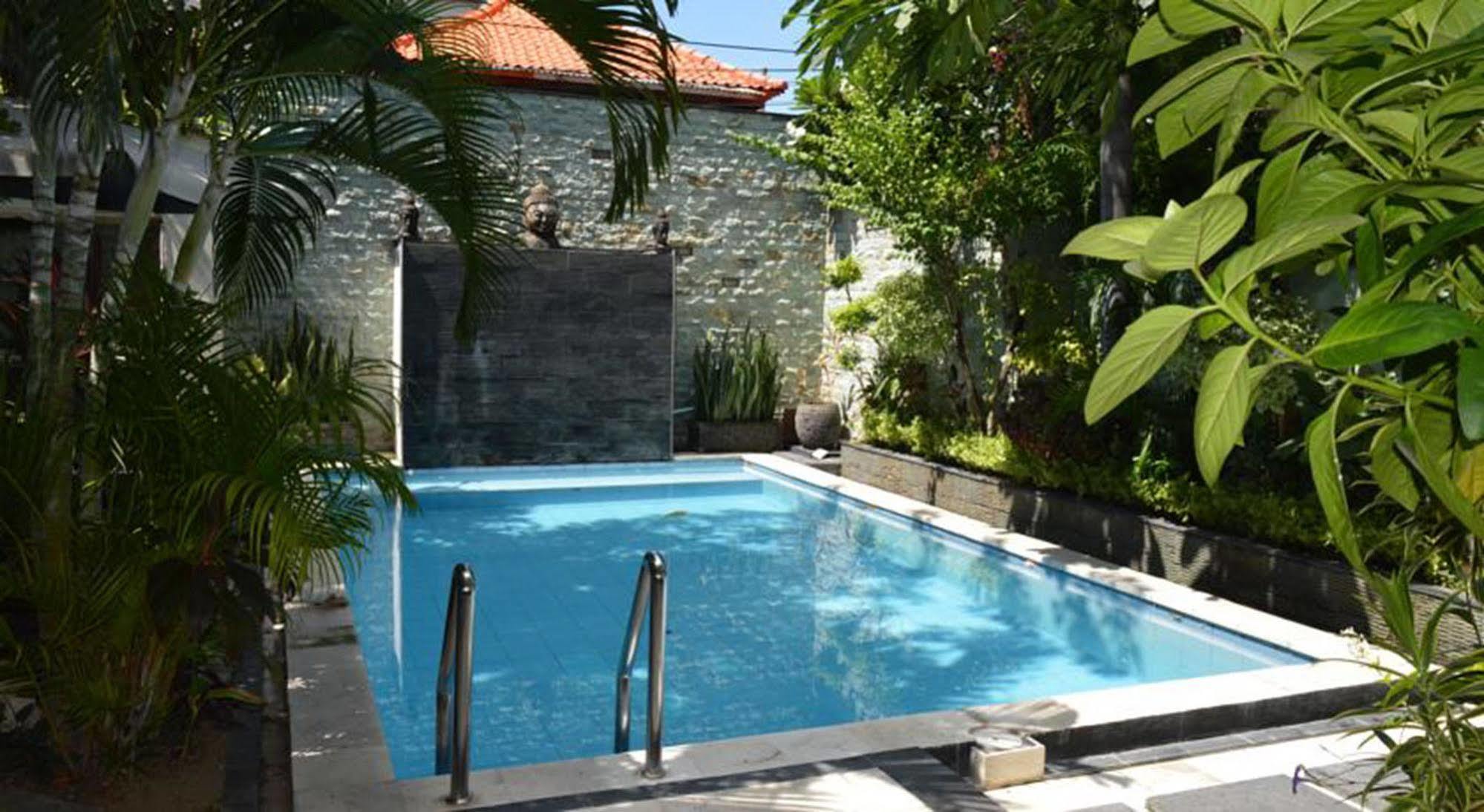 Marinos Place Legian Exteriér fotografie